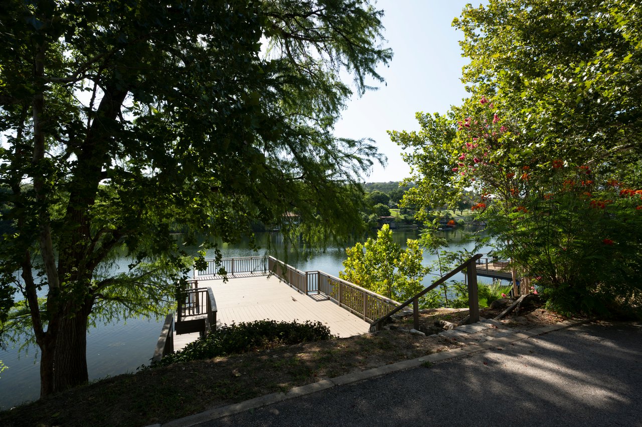 Lake Austin Waterfront