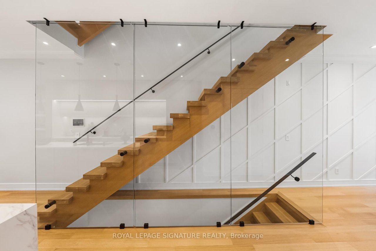 588 Woburn Ave, Toronto