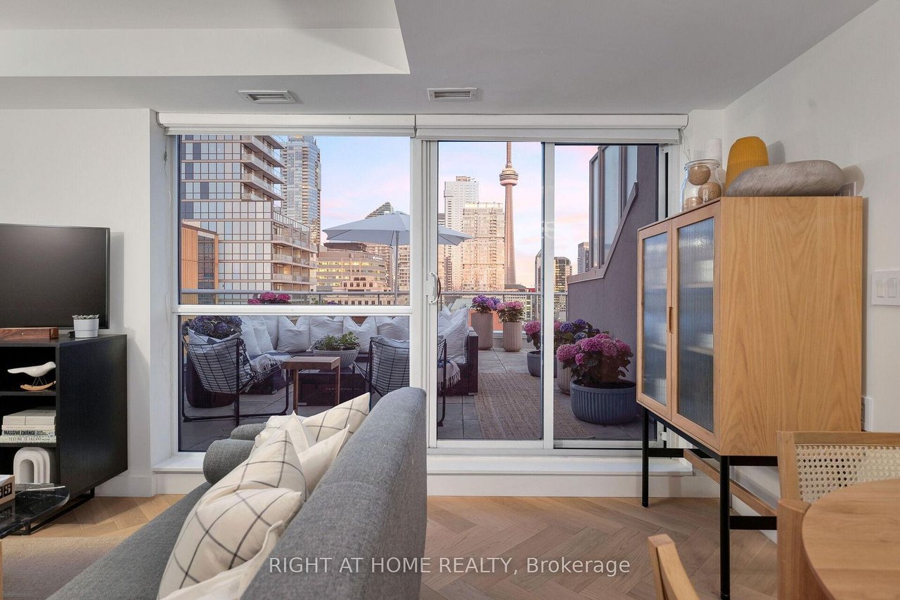 PENTHOUSE AT 9T6