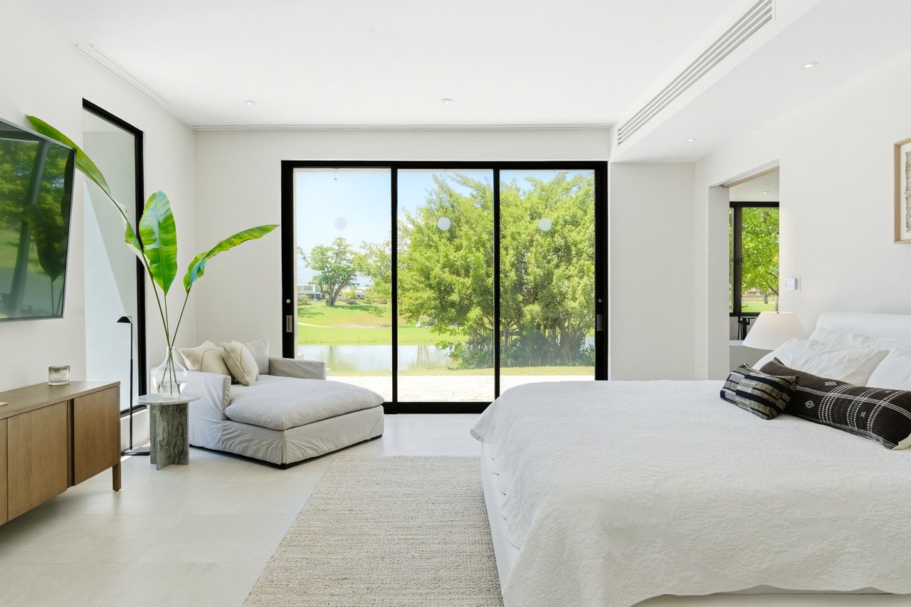 11 GOLF VIEW DRIVE #11