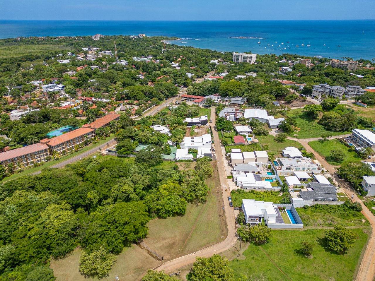 Casa Off shore | Spacious 6BR Home Steps from Tamarindo Beach & Town