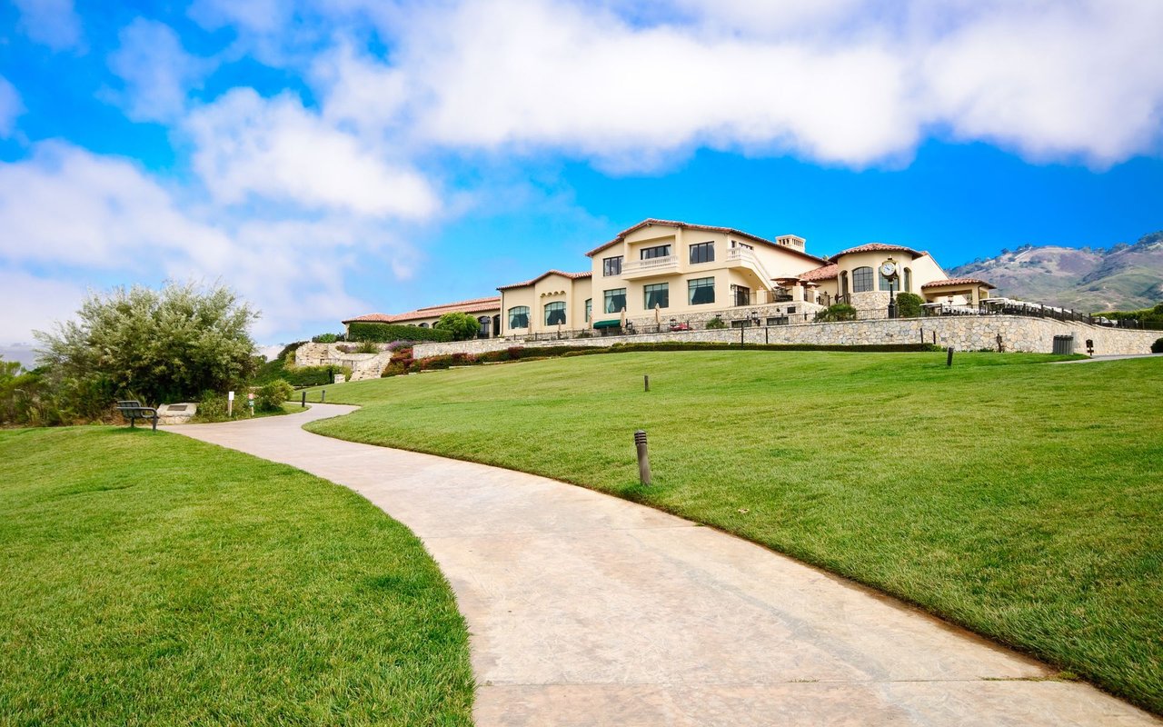 Moorpark Country Club Estates