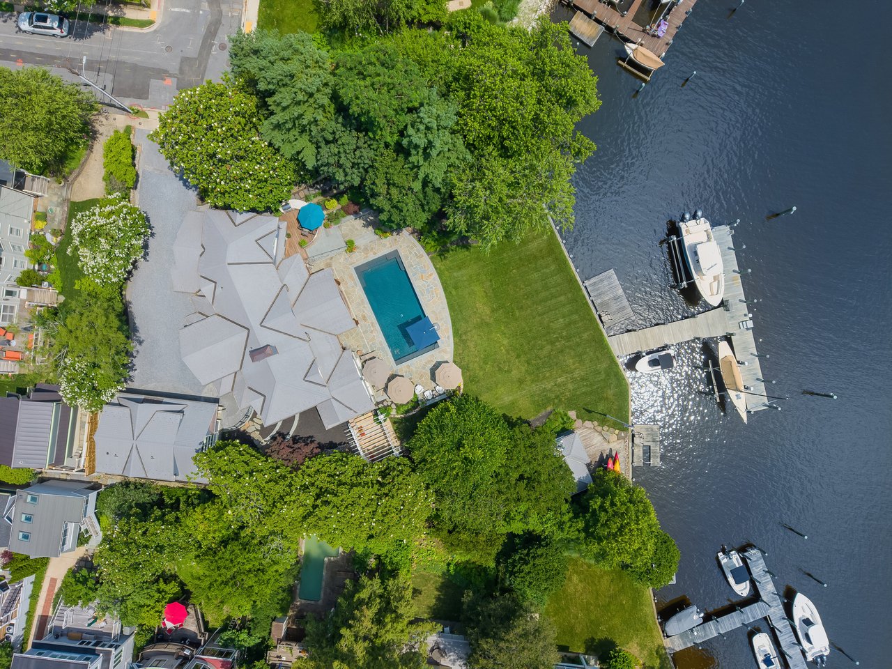 MURRAY HILL WATERFRONT | 5 FRANKLIN STREET