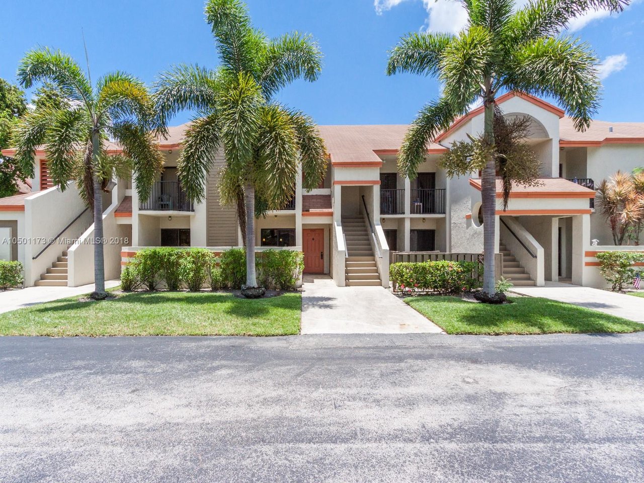 5581 Courtyard Dr