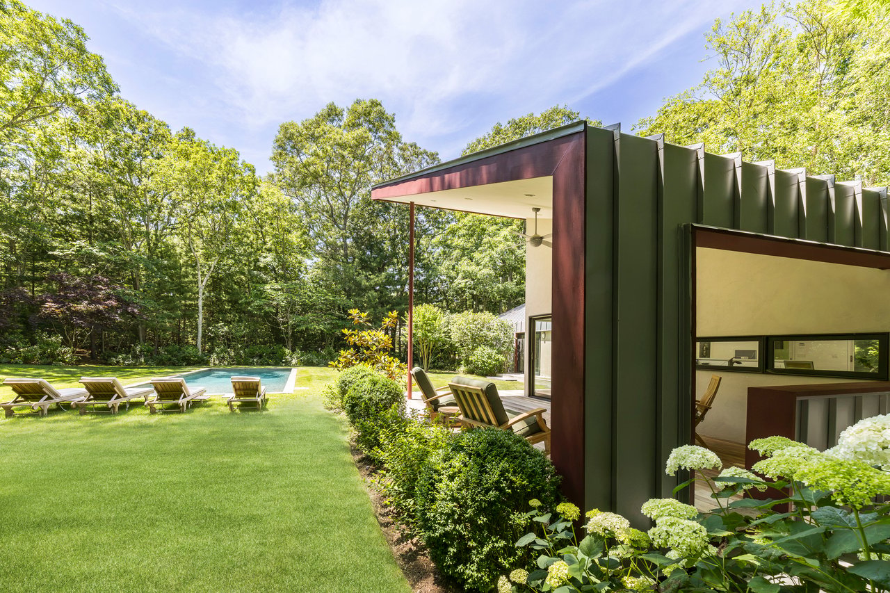 3 Whale Rock Ln., East Hampton