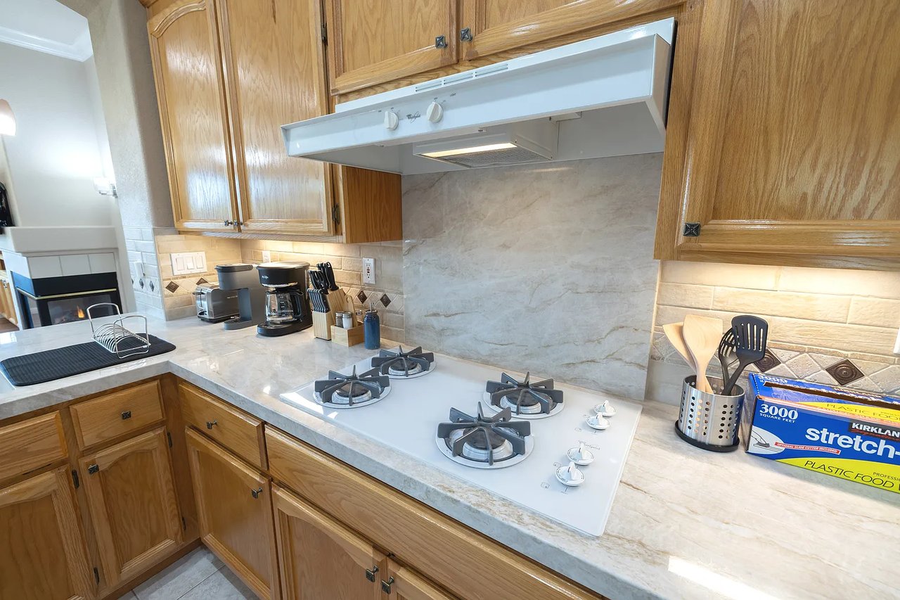 2121 Mullen Ct