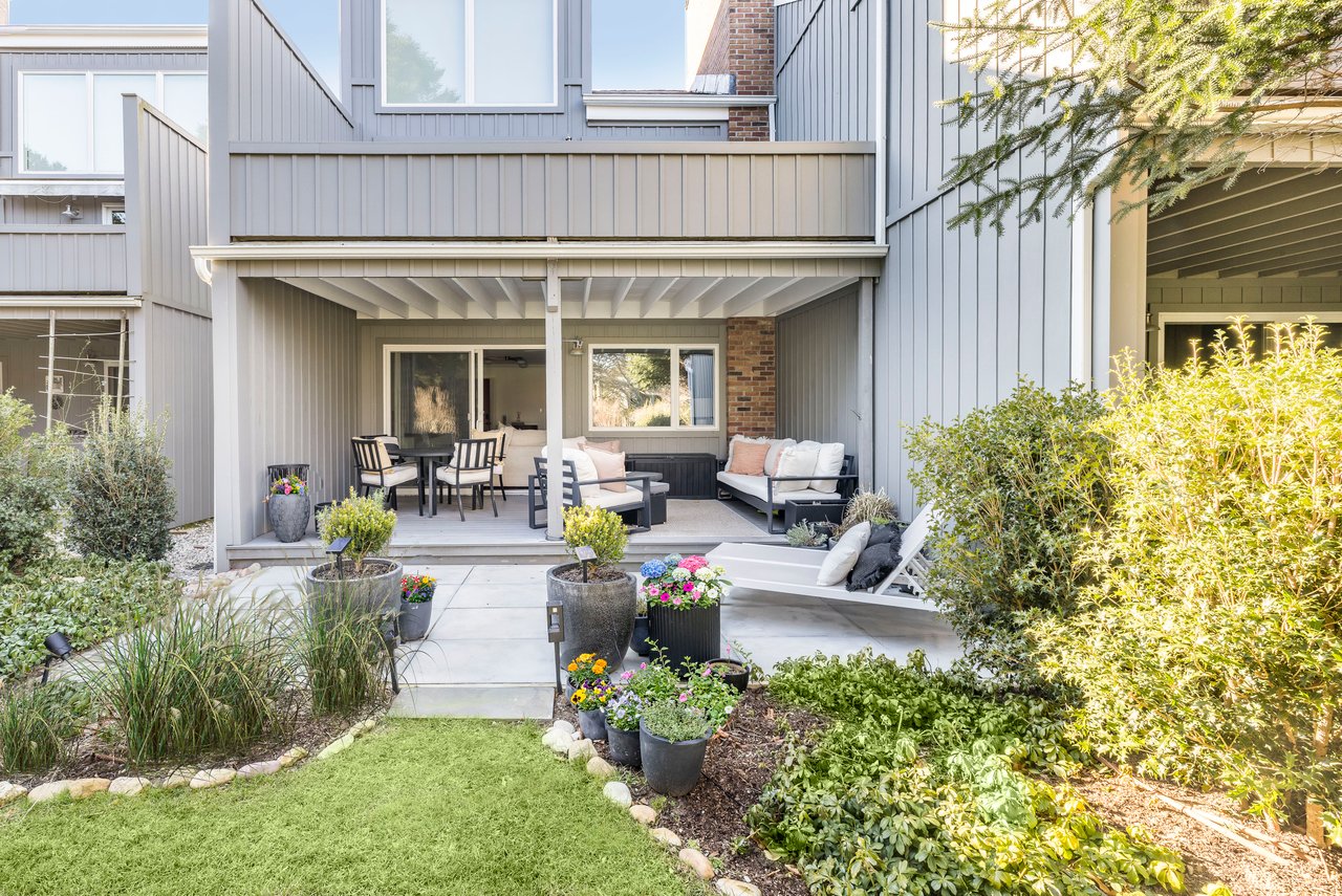 514 Pantigo Road, Unit #11, East Hampton