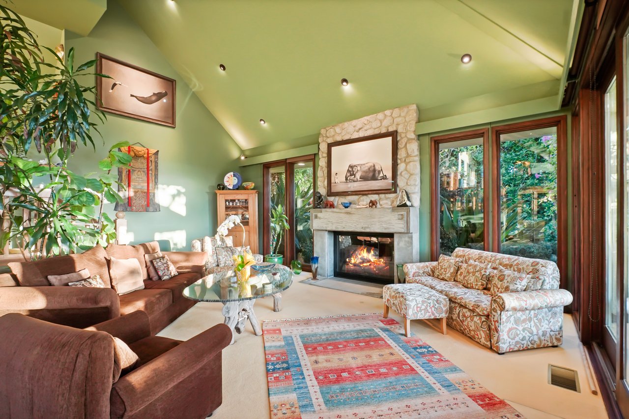 6333 Gayton Place, Malibu