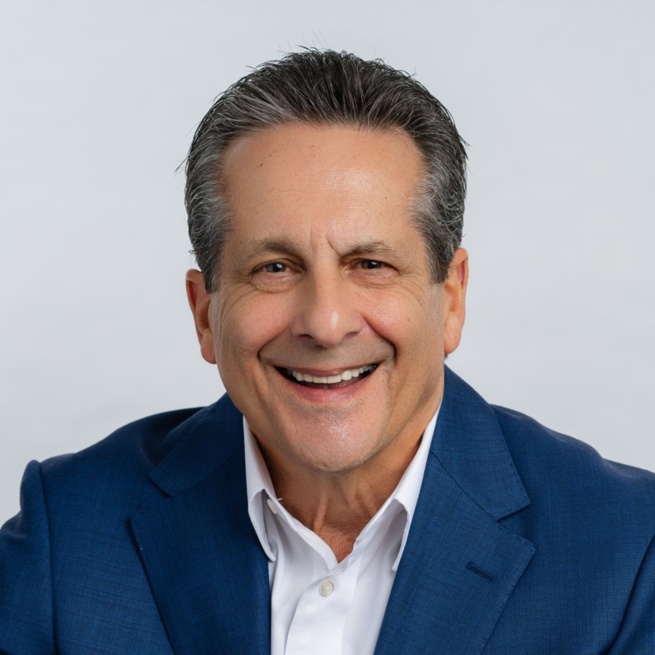 Joe Costantino Hanover, MA Real Estate Agent Headshot