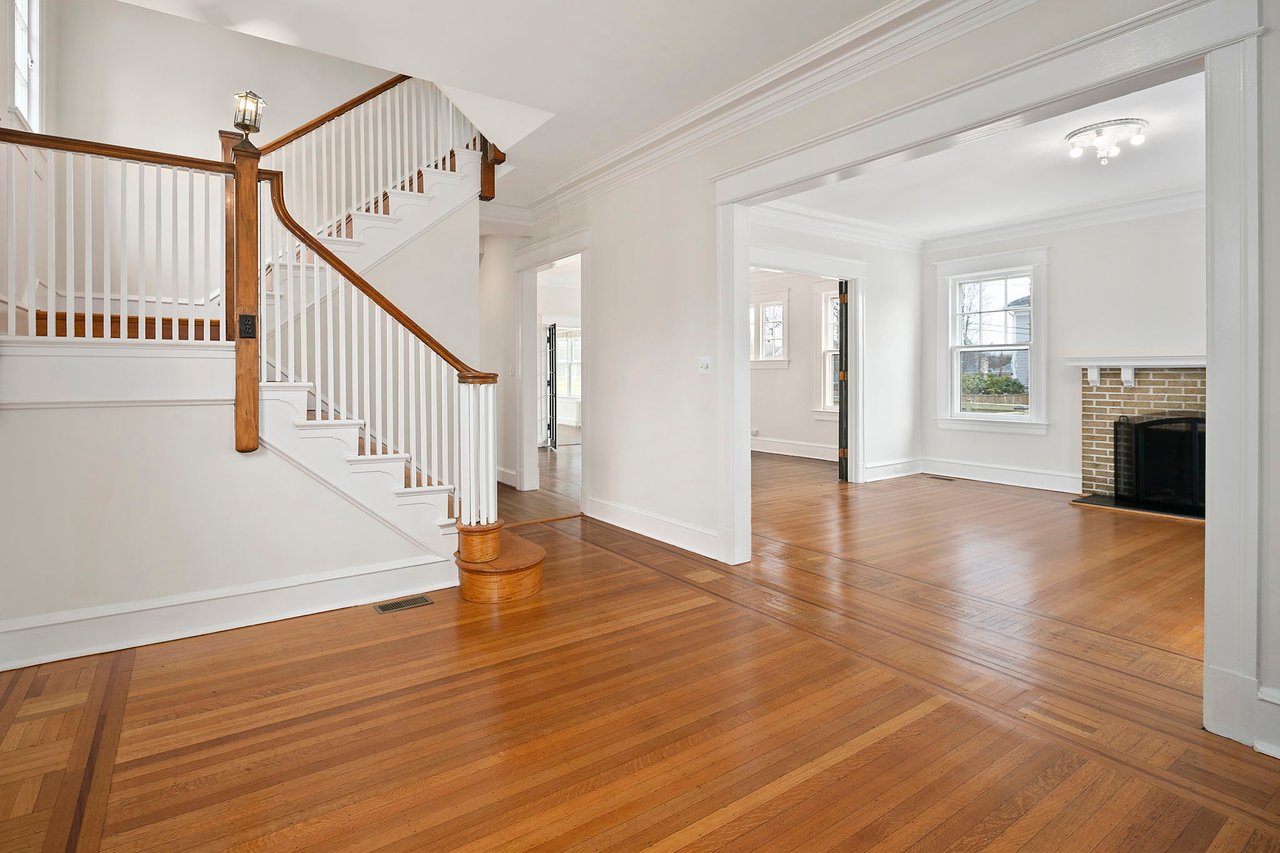 1501 Hamilton St NW