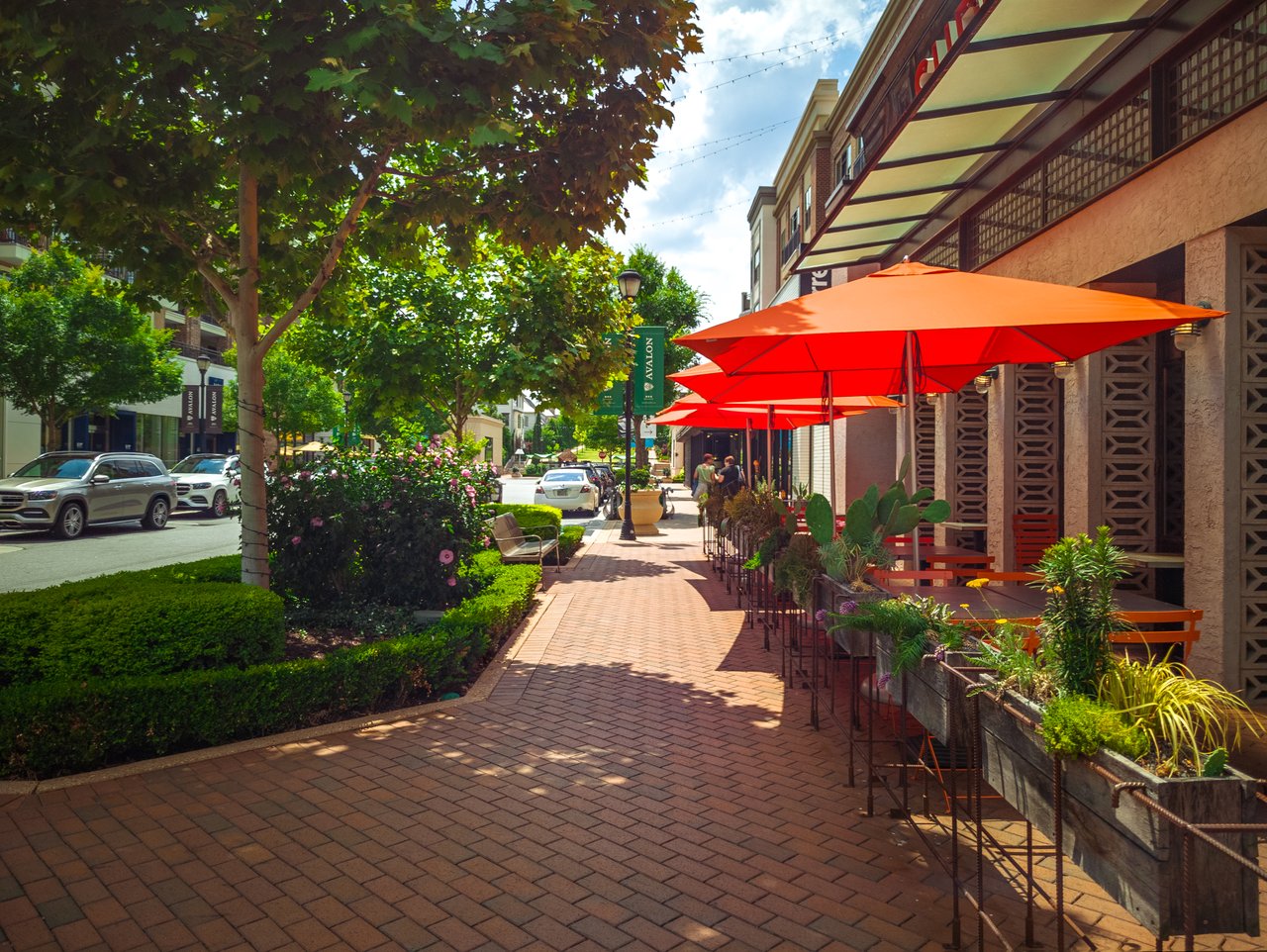 2700 Laurelwood Lane