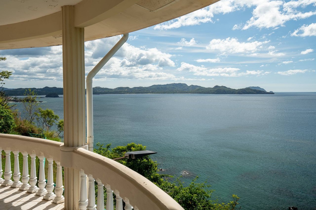 Casa Eterna | Rare Titled Oceanfront Estate in Flamingo Beach, Costa Rica
