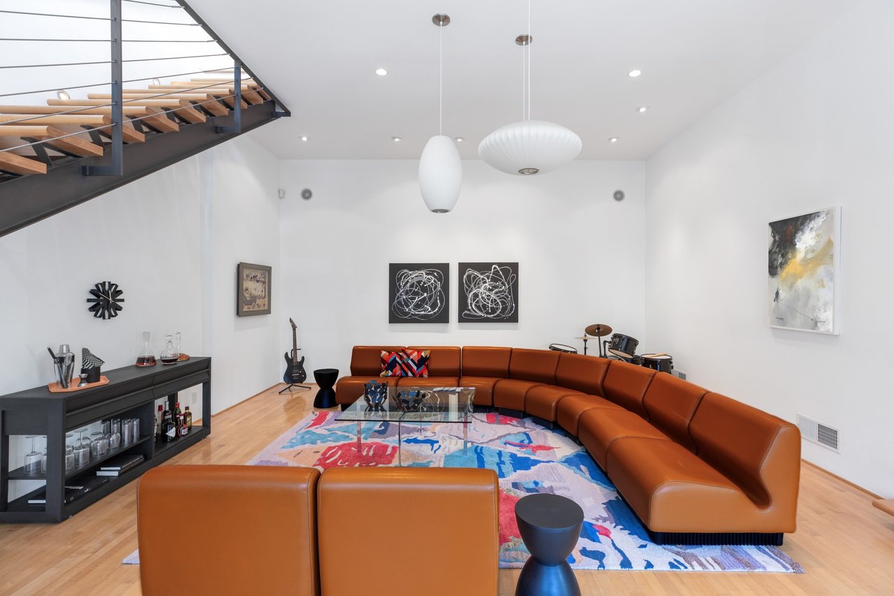 Contemporary architecture in the Hollywood Hills