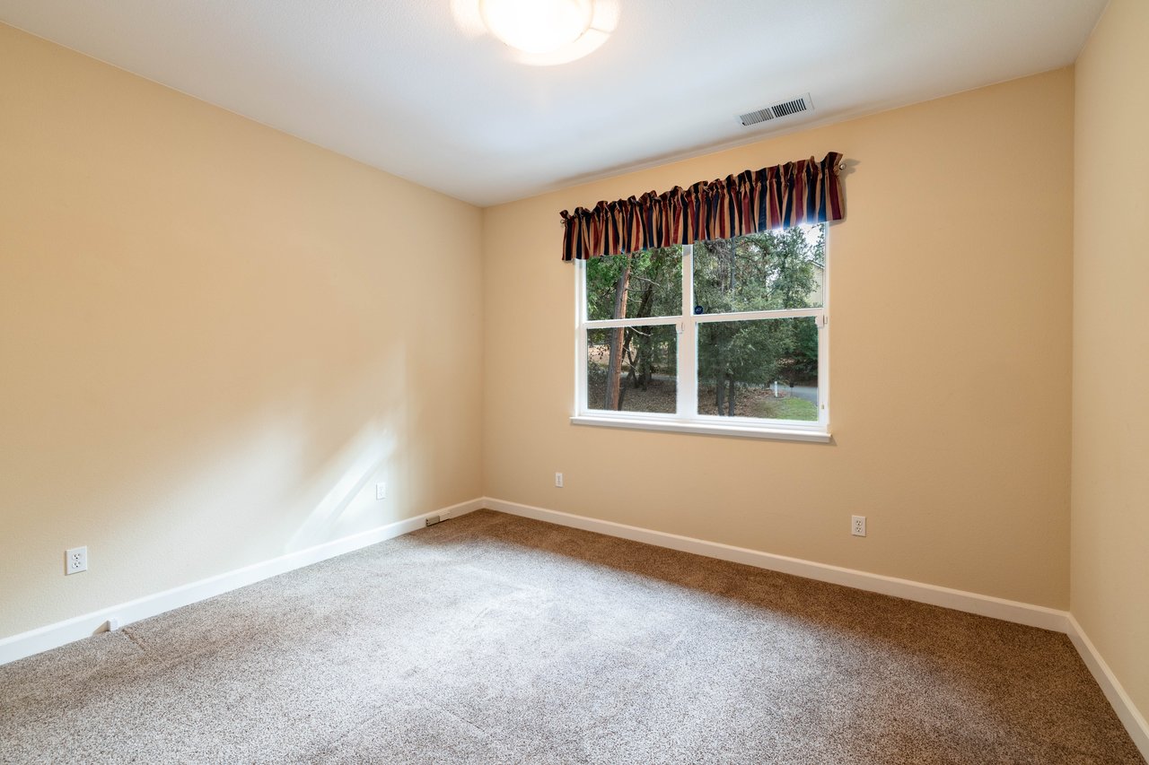 Pine Grove Beauty-Peace and Tranquility 