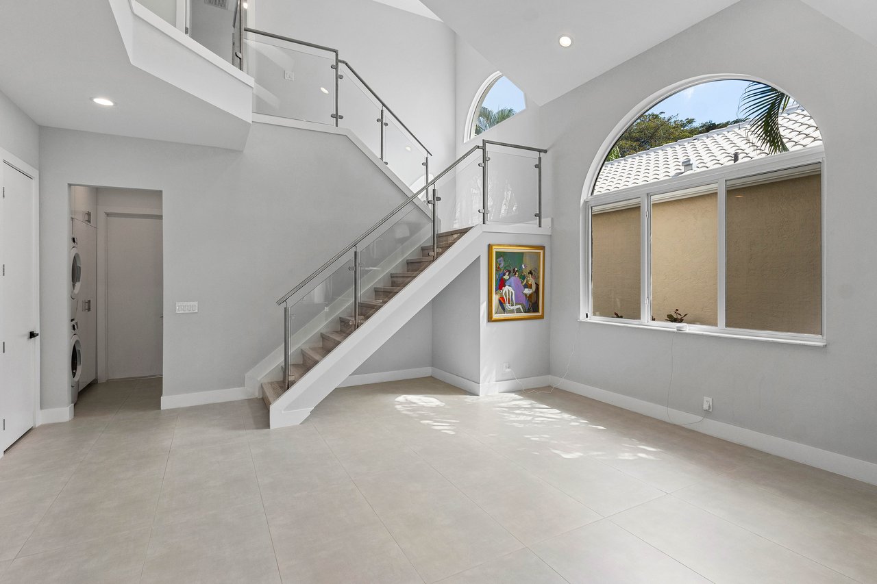 17371 Bridleway Trail