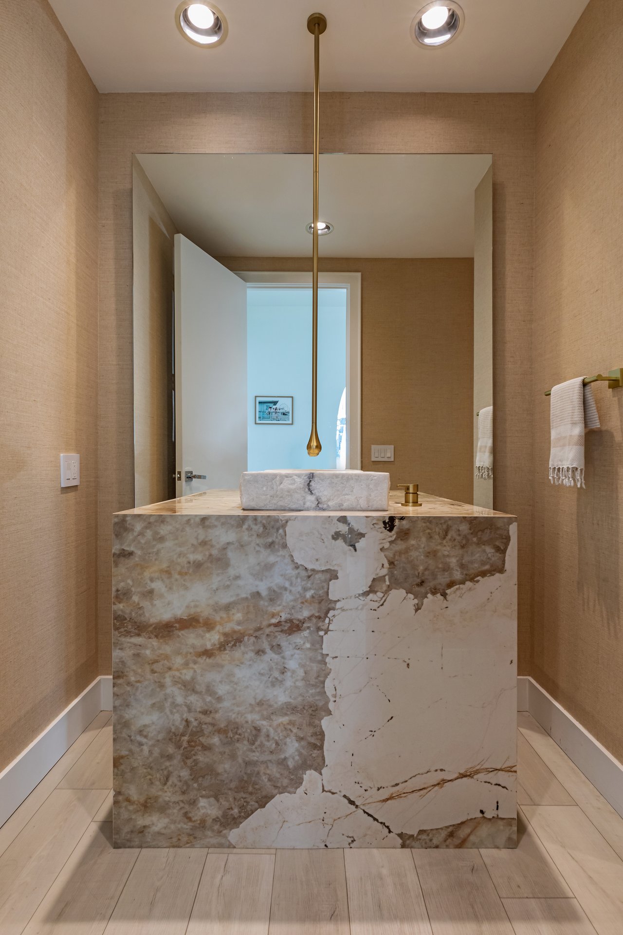 12000 Crest Ct, Beverly Hills