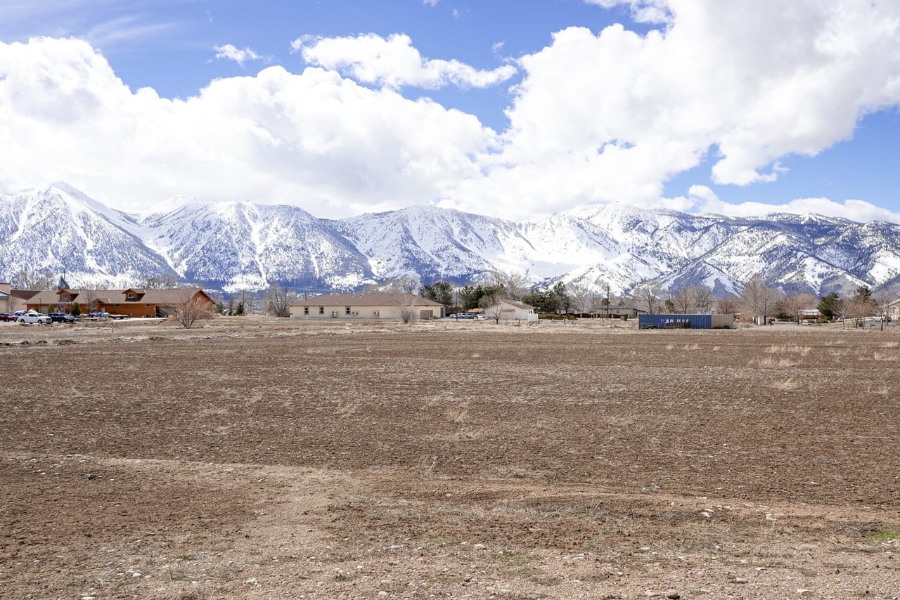 Remodeled Home with Land & Barn...Plus VIEWS