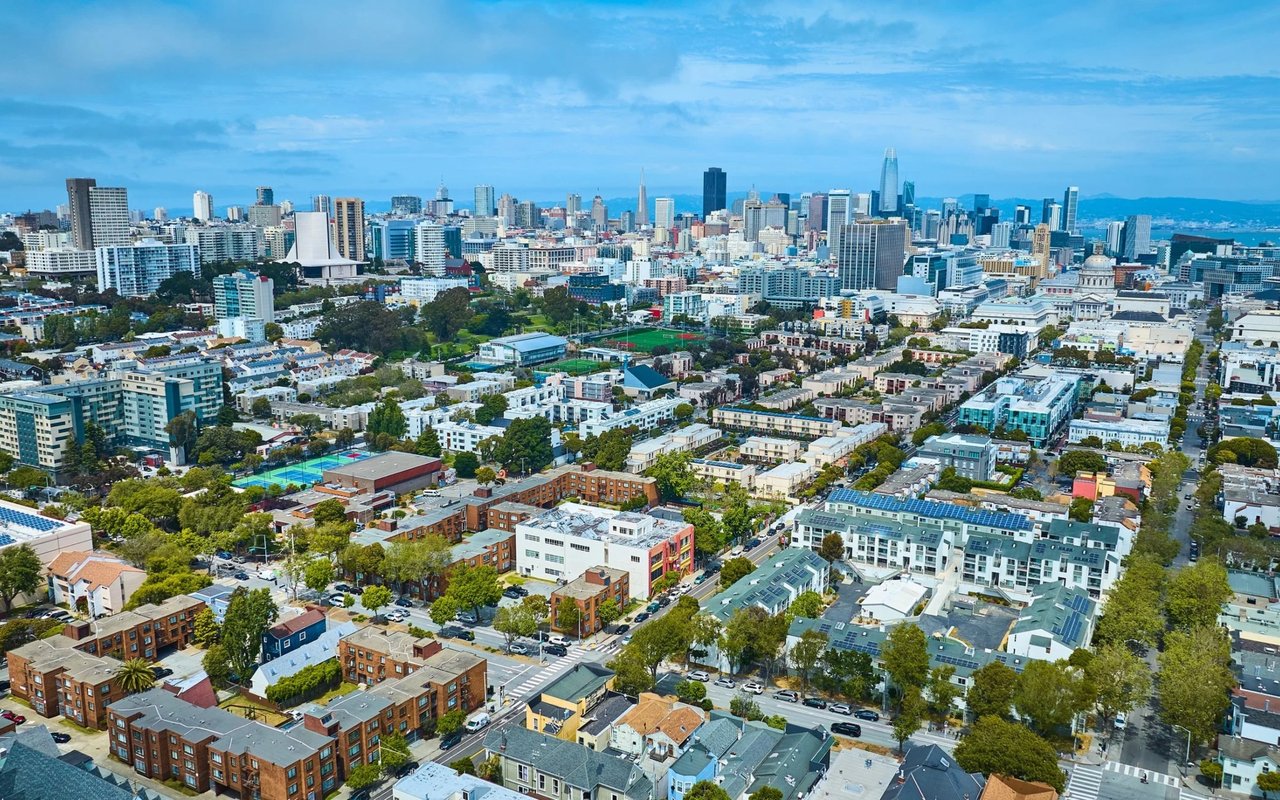 Western Addition: A Neighborhood Overview for Families and Investors