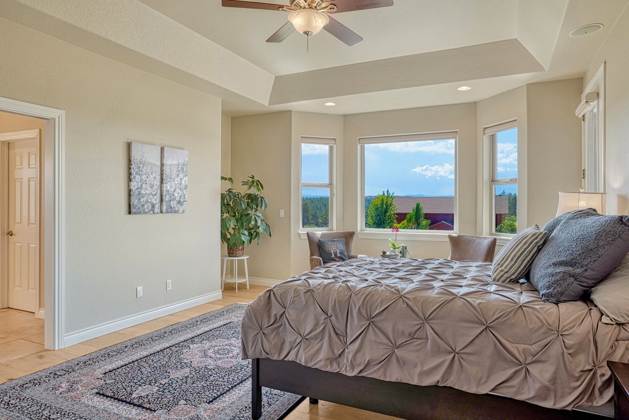 10345 Little Moon Trail