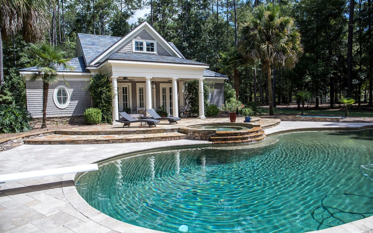 Top 10 Reasons Why Listing Your House in the Summer Months of July and August 2024 is a Great Idea