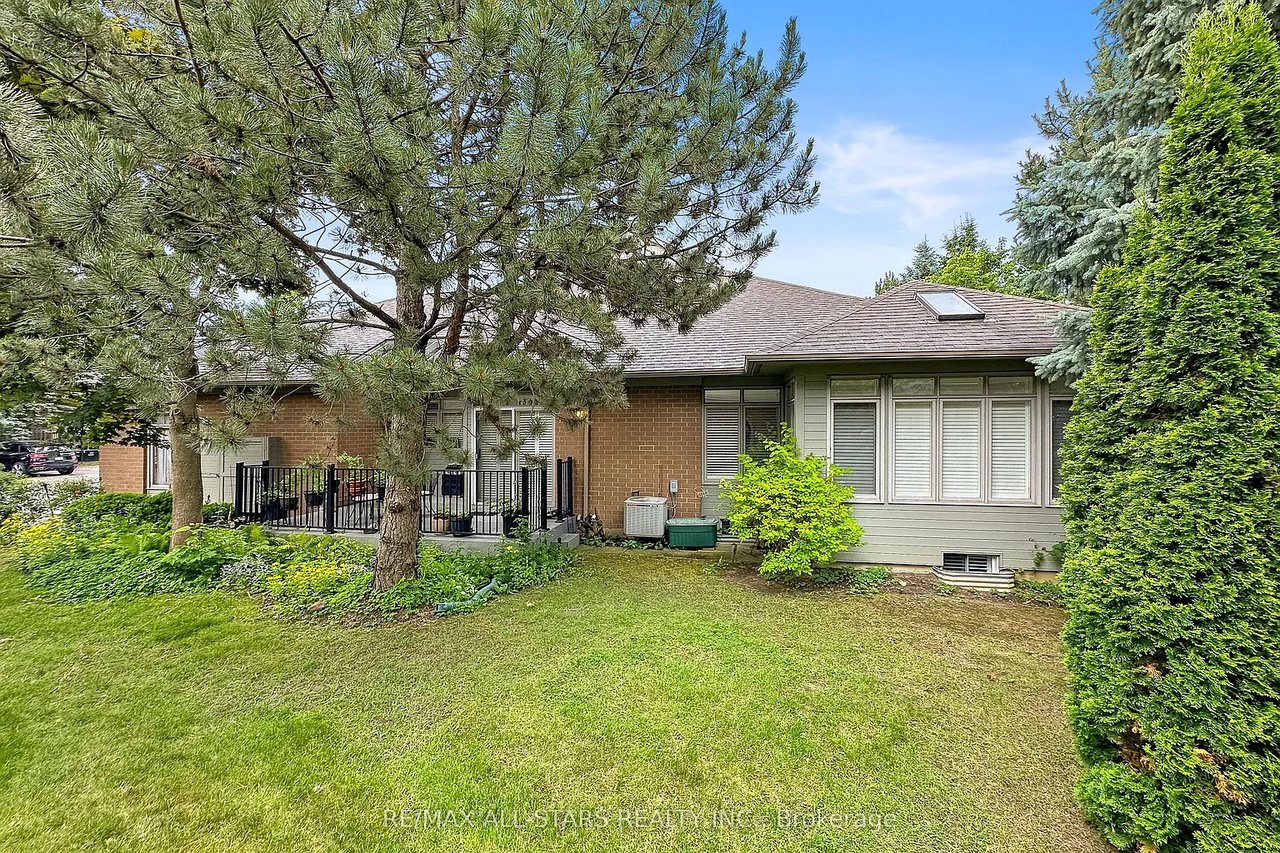 18 Pinehurst Club Way