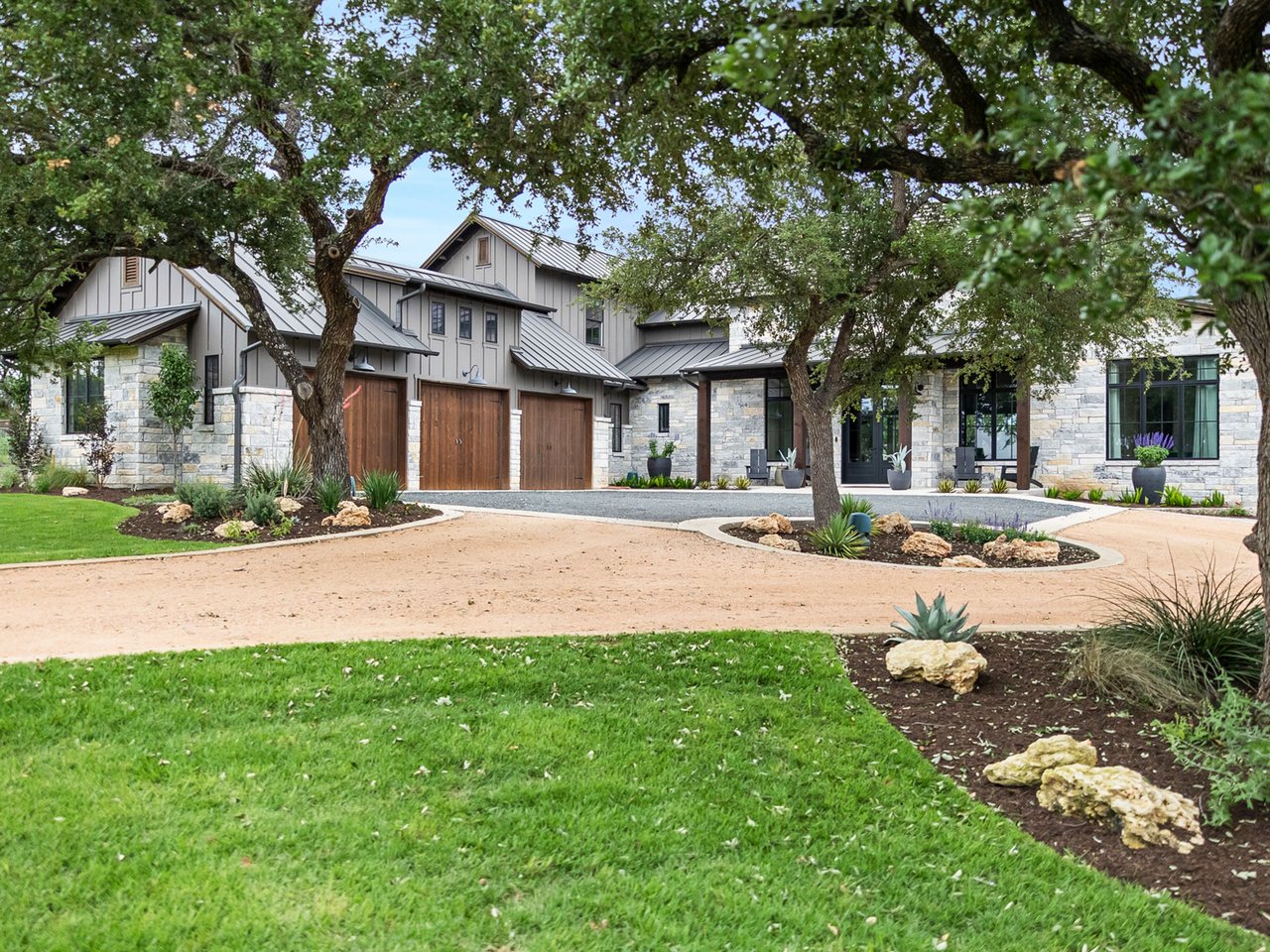 A Modern Hill Country Masterpiece at Creek Road Ranch