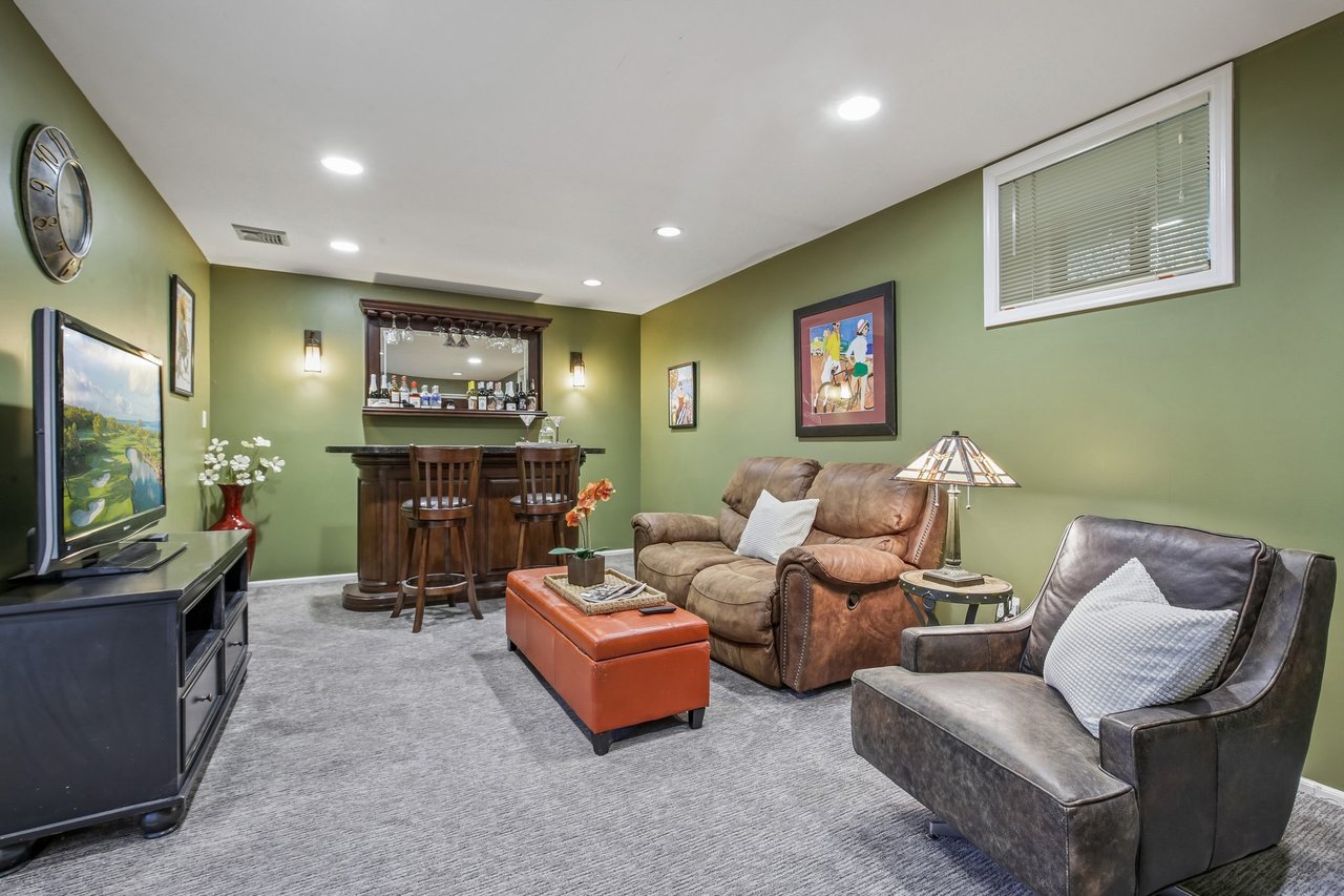 12 Louisburg Square