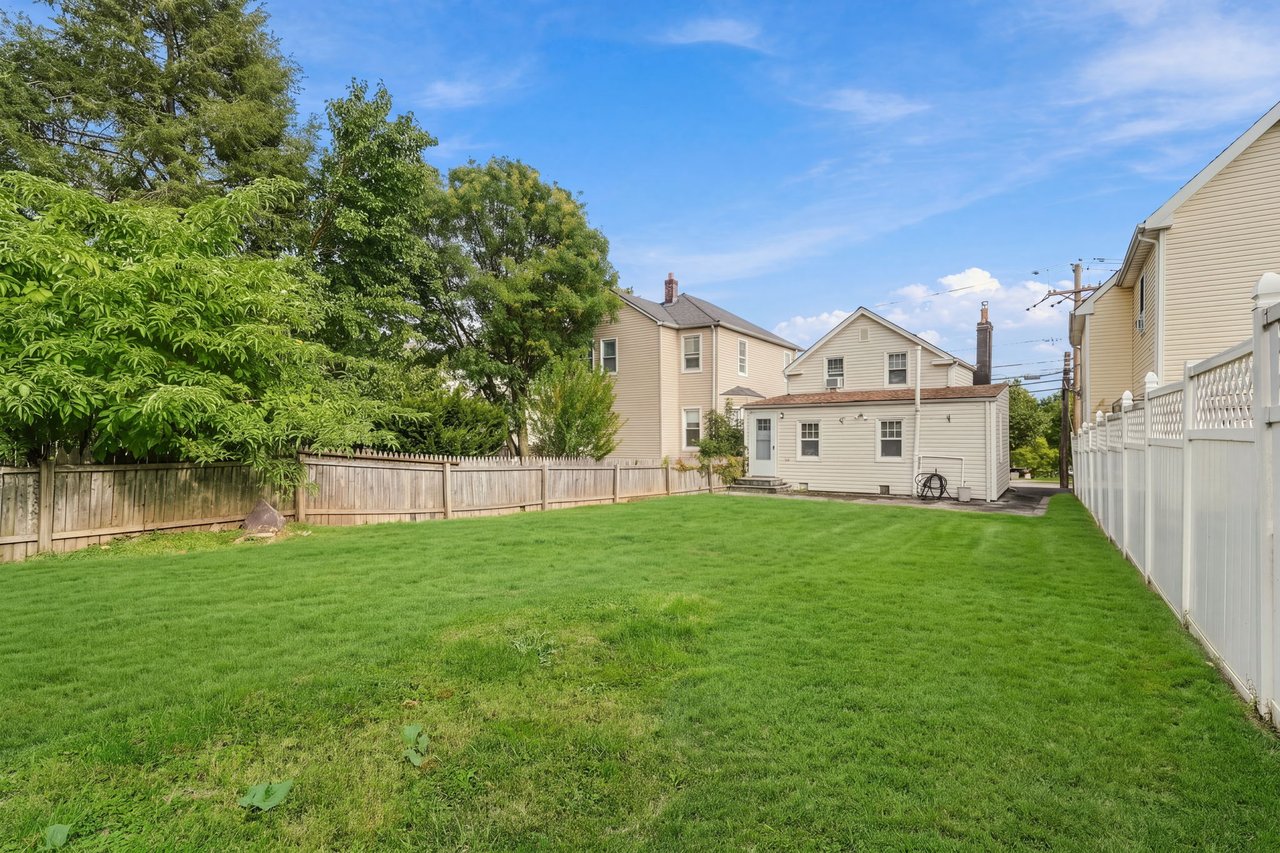 321 Boyden Avenue