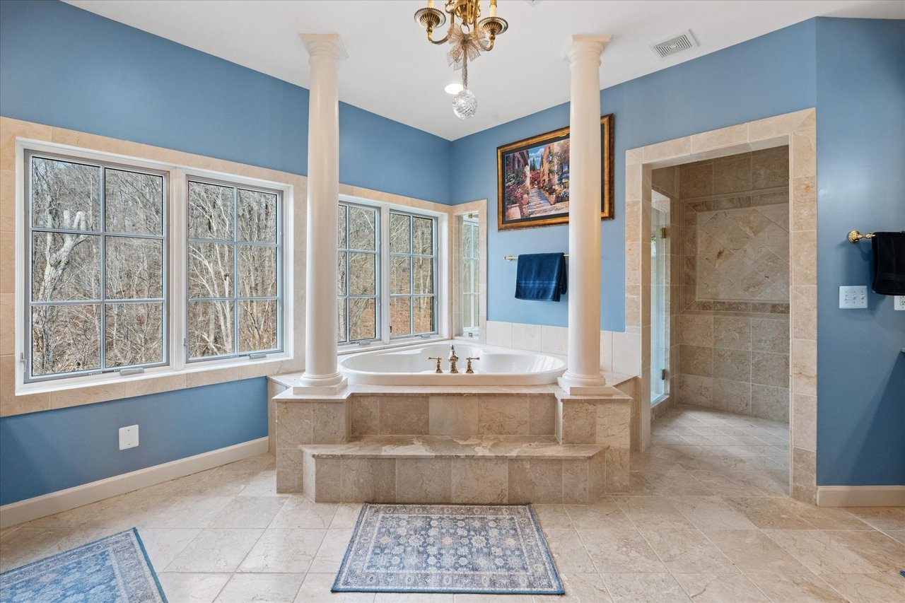 10036 Lake Occoquan Dr