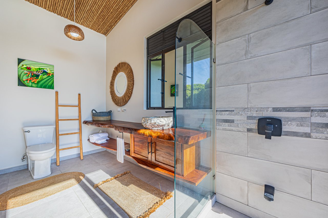 Iconic Luxury Estate with Unmatched Mountain Views | Manuel Antonio Estates