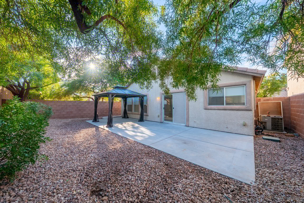 504 Lacabana Beach Drive