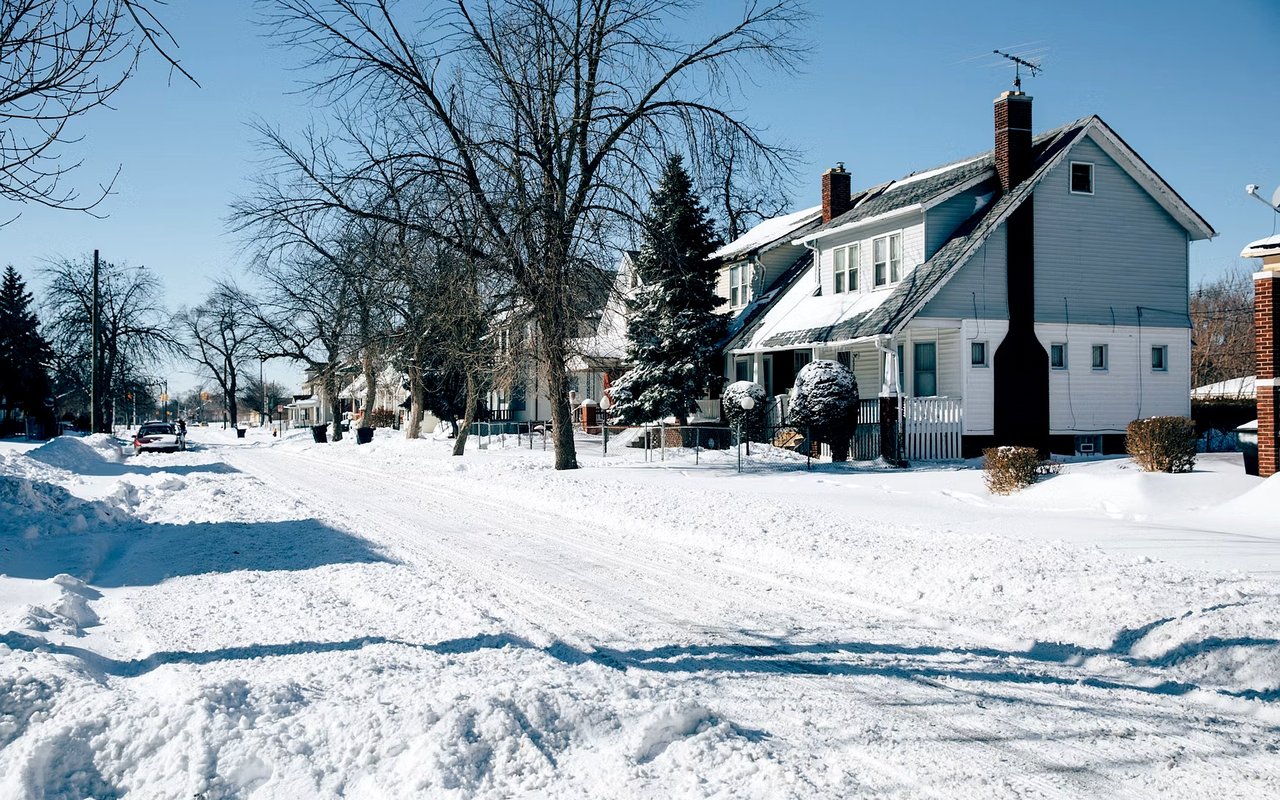 What Does Homeowners Insurance Cover? Beginner's Guide