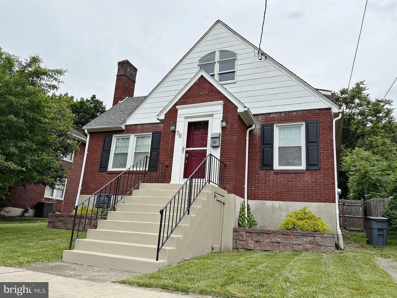 712 Lincoln St