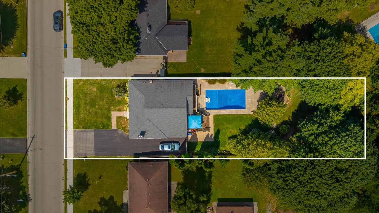 Once of a kind home in Byron 