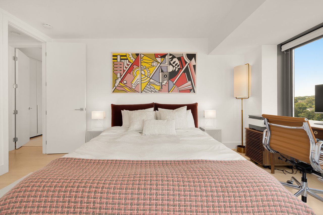 2501 M Street NW #704