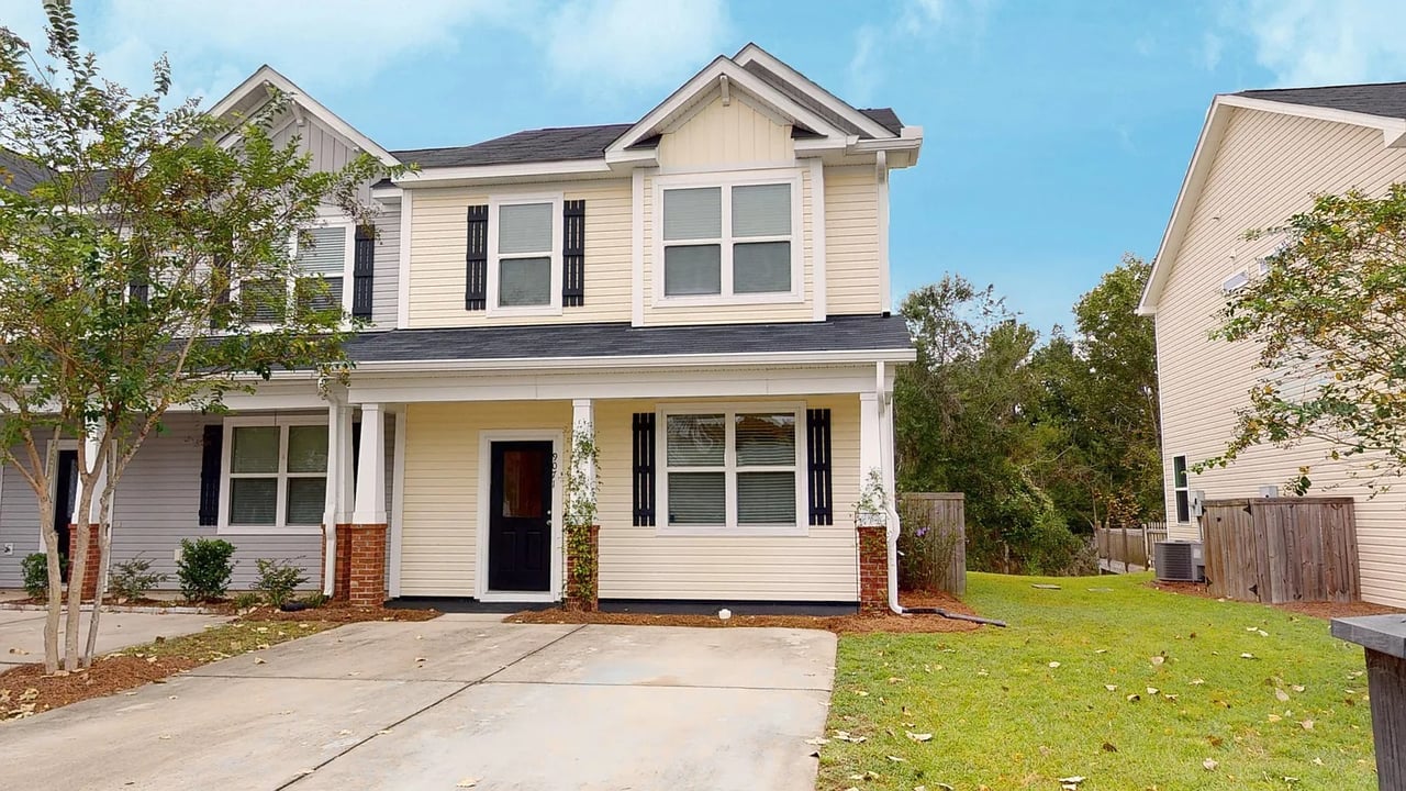 9071 Parlor Dr