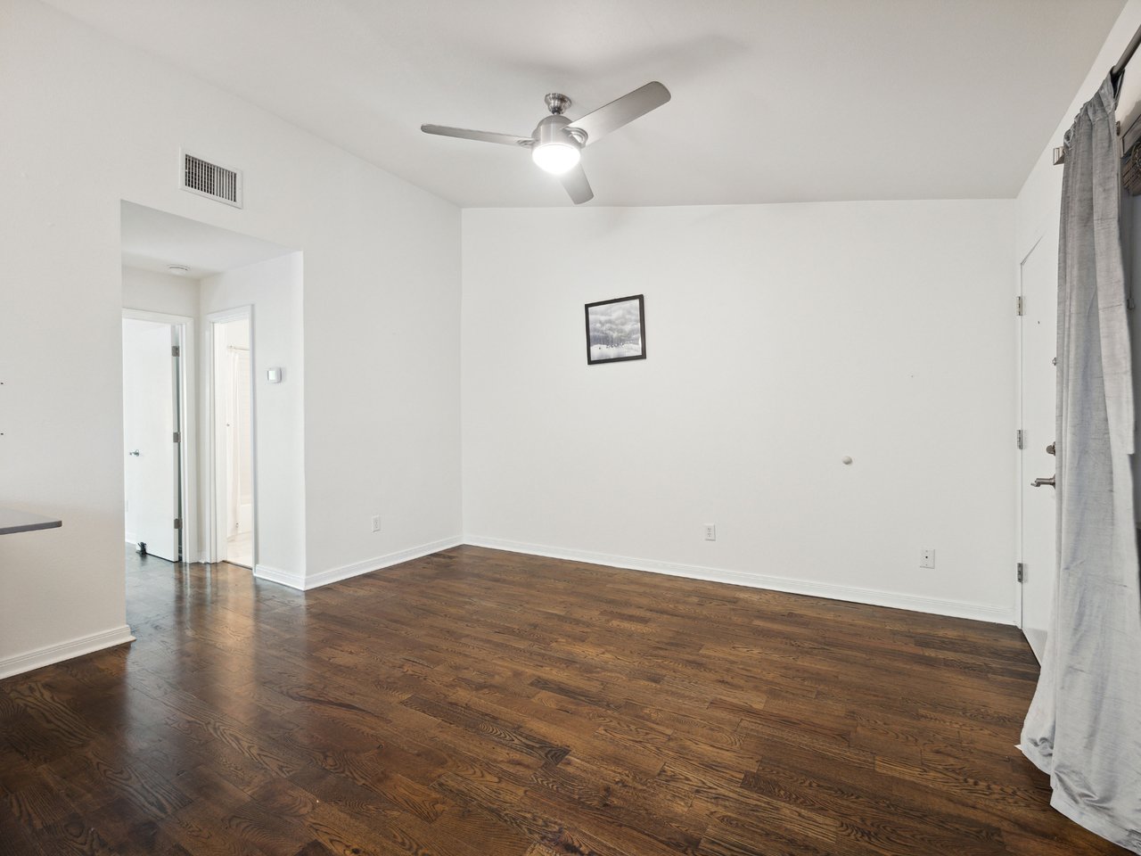 1503 W. 9th Street #204
