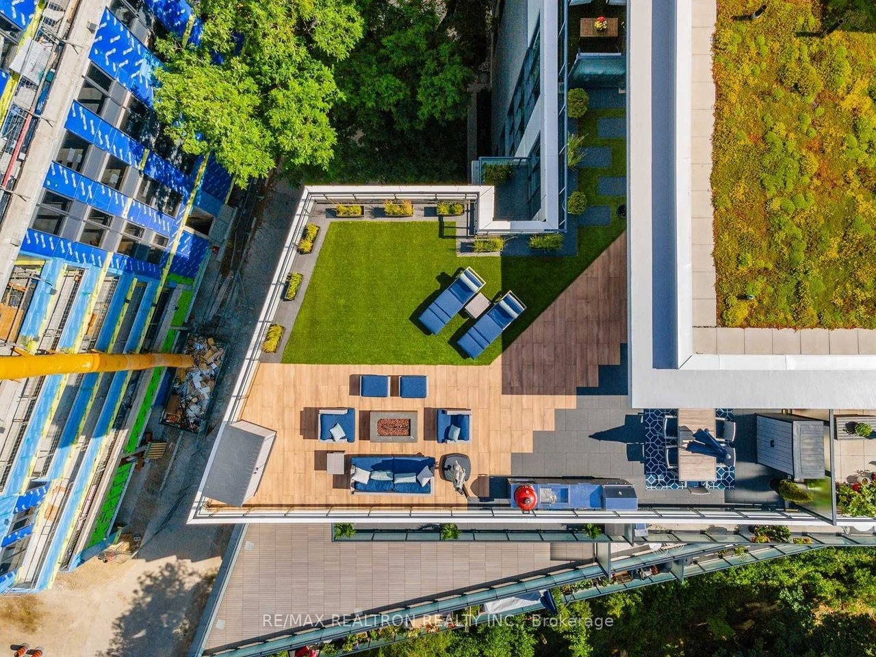 PENTHOUSE BY THE BEACH