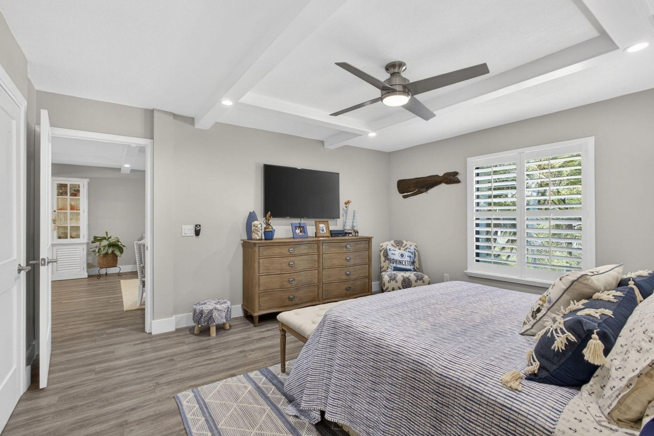 327 Southwind Drive, 203