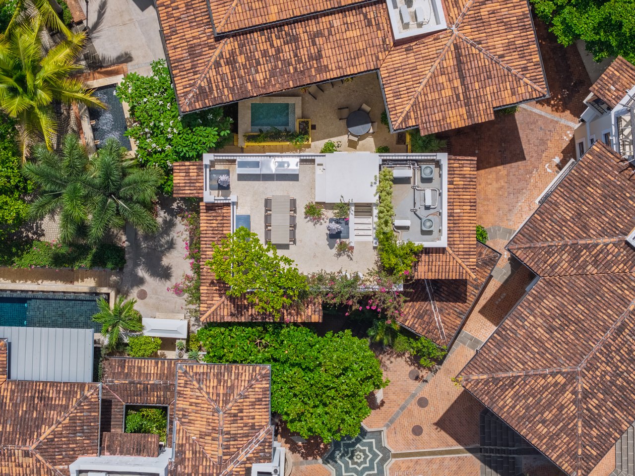 25 Paseo Del Mar | Best-Priced Beachfront Home in Las Catalinas
