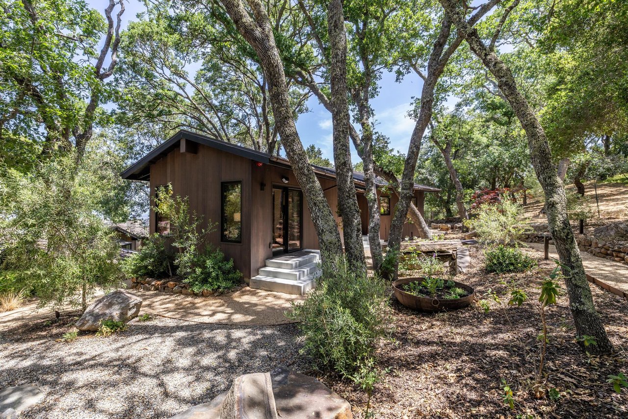 138 Bolivar LN