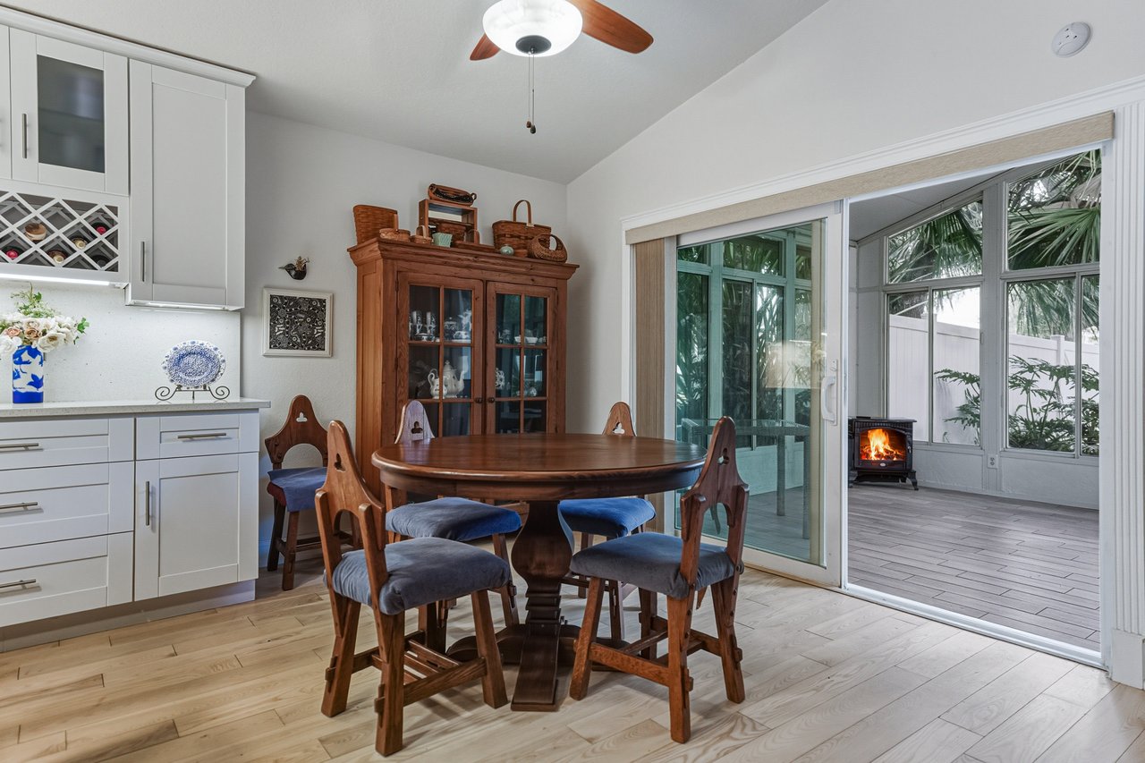 5240 NEW BRITTANY LN