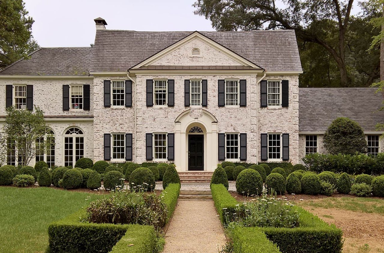 Soft Charm, Lasting Value: Limewashing as the Elegant Exterior Upgrade