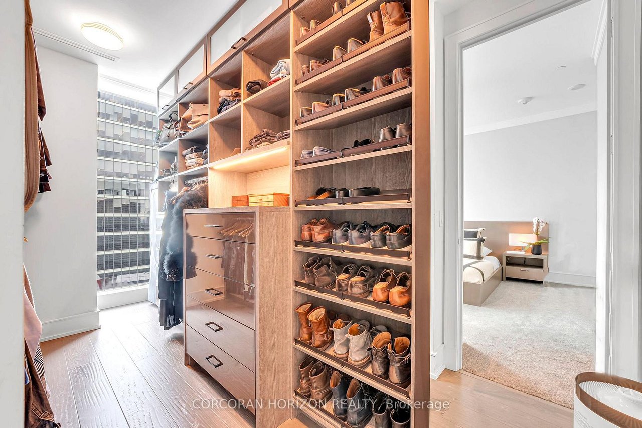 LUXURY LIVING AT THE RITZ