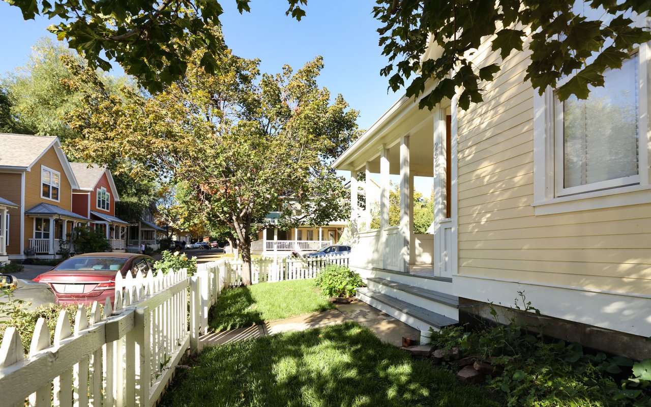2621 Thornbird Place
