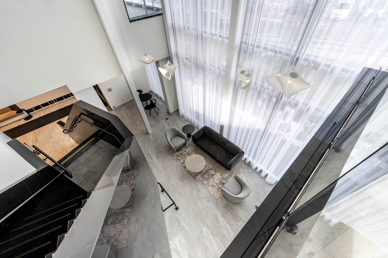 2 David Eyer Road, 525