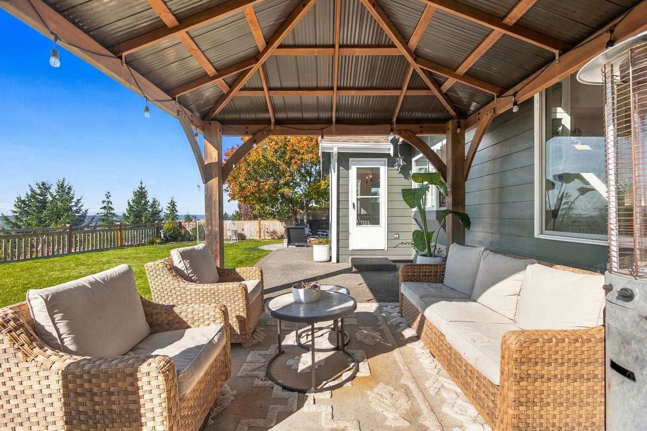 Sky Island Lifestyle Sweeping Valley Views