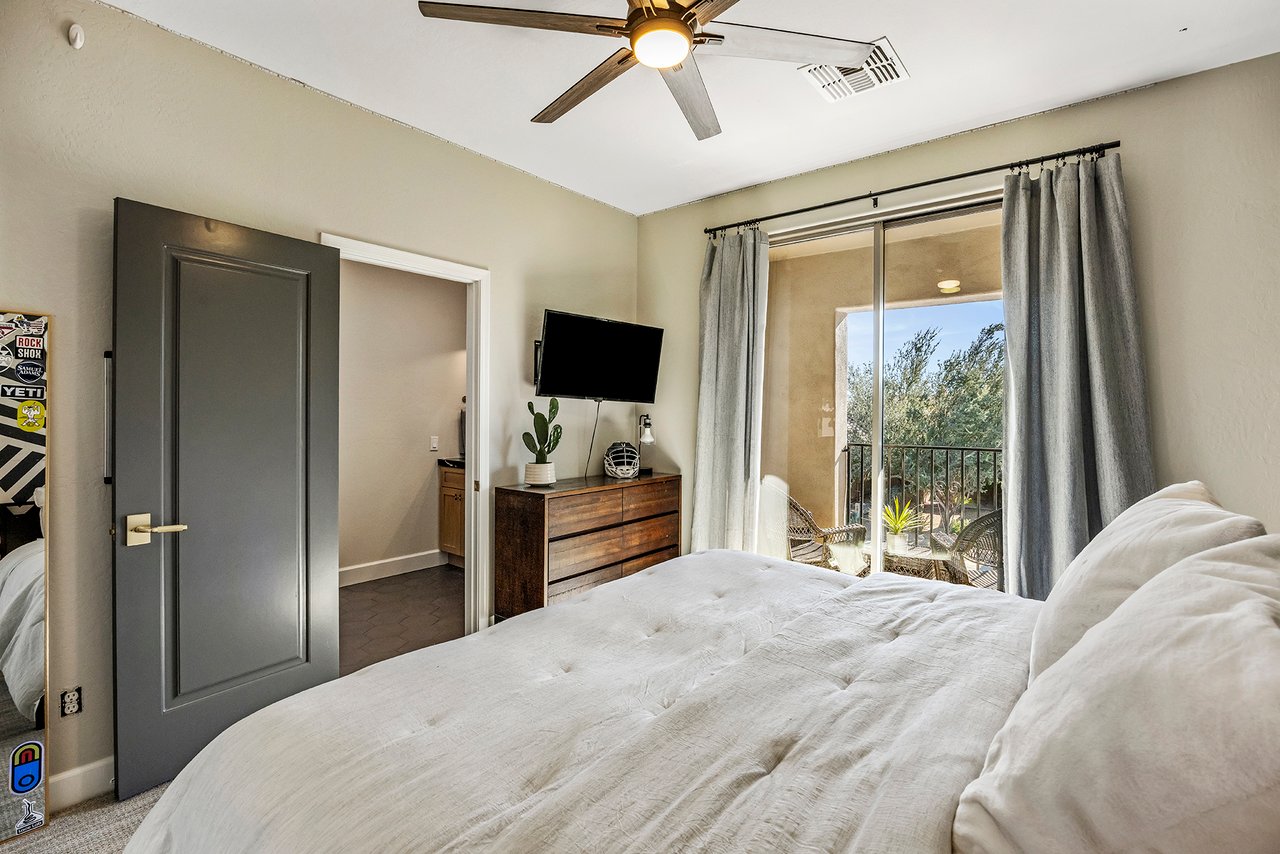 3980 E NAVIGATOR Lane