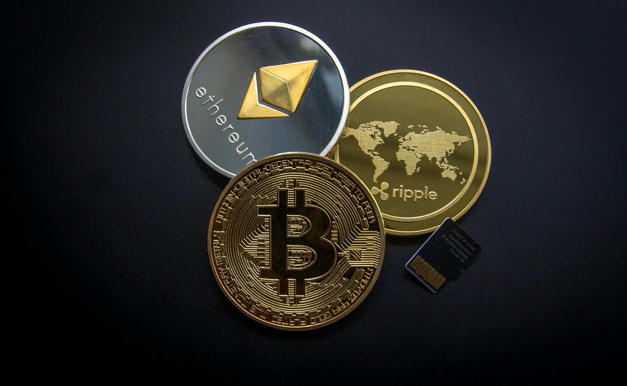 Homes You Can Buy With Bitcoin: Real Estate Meets the Crypto Boom