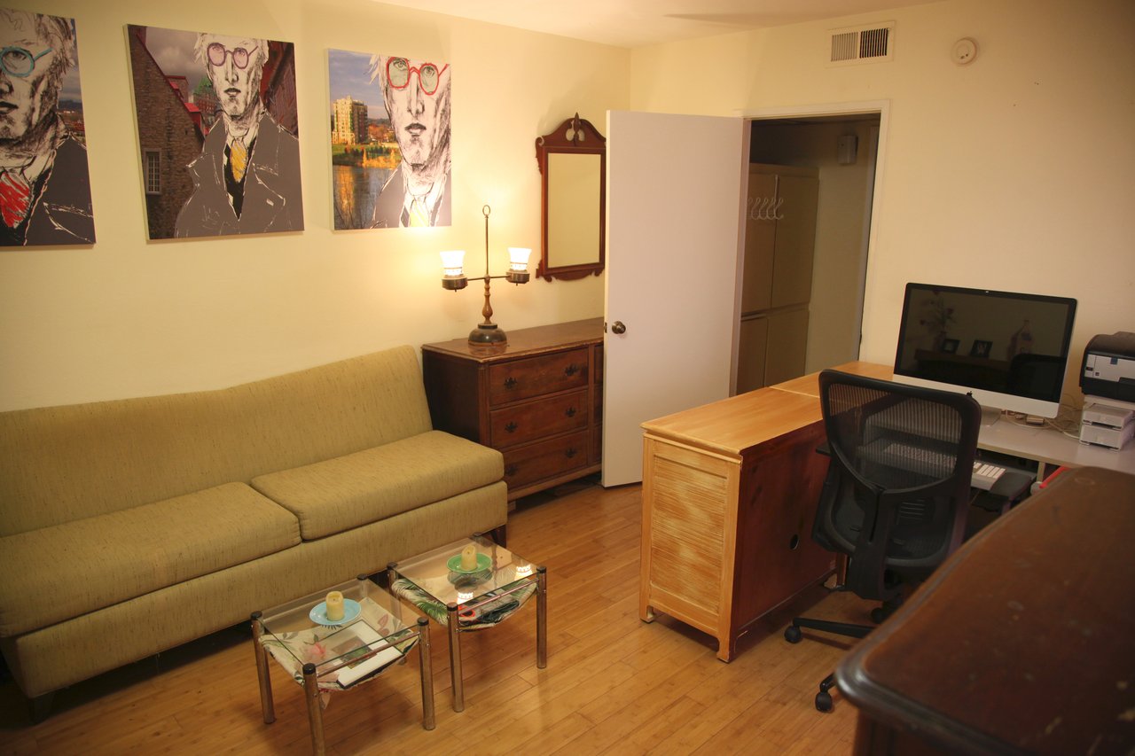 700 Westmount Dr #105